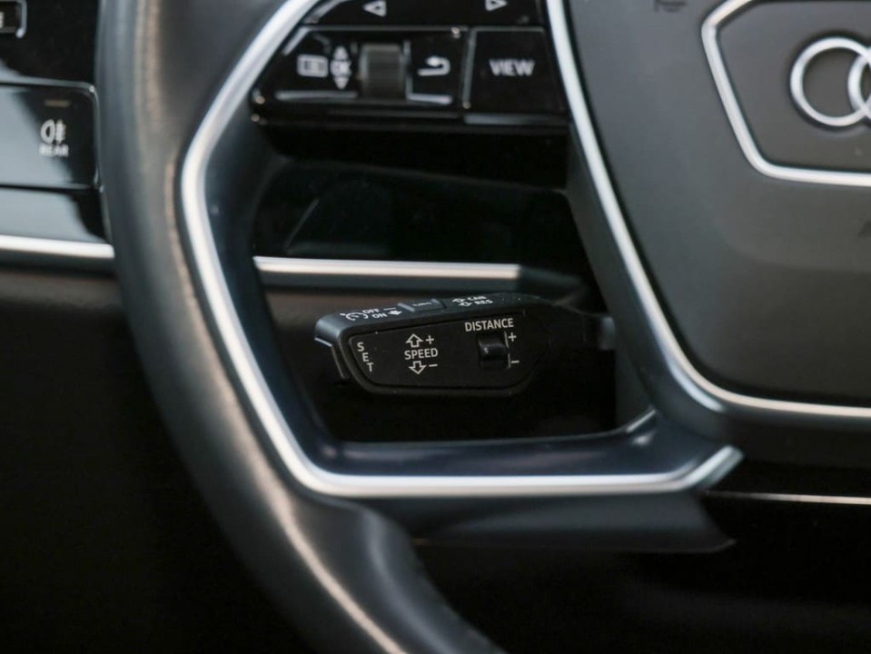 Audi A8 50TDI quattro tiptronic - foto 18