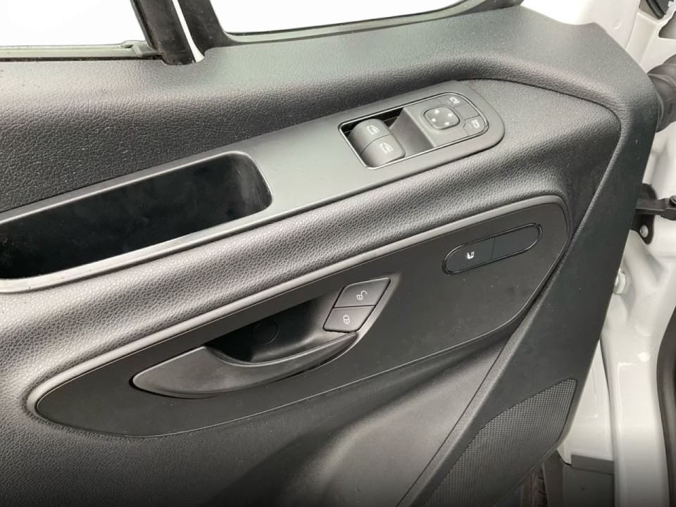 Mercedes-Benz Sprinter - foto 13