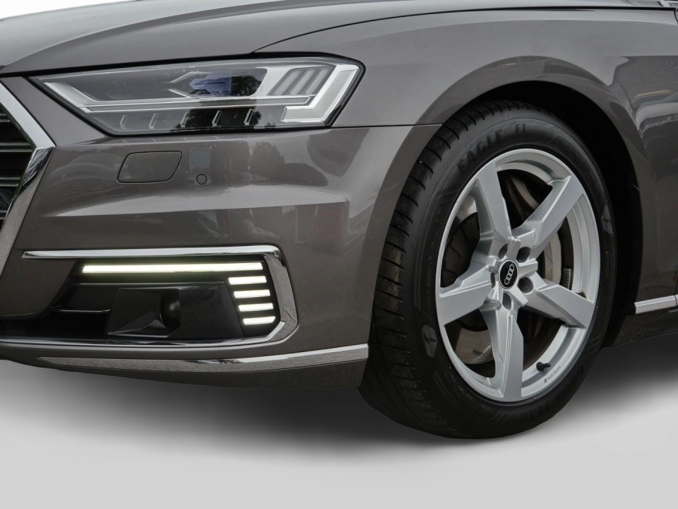 Audi A8 60 TFSIe quattro tiptronic - foto 22