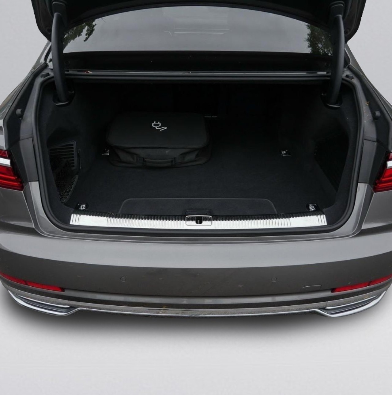 Audi A8 60 TFSIe quattro tiptronic - foto 20