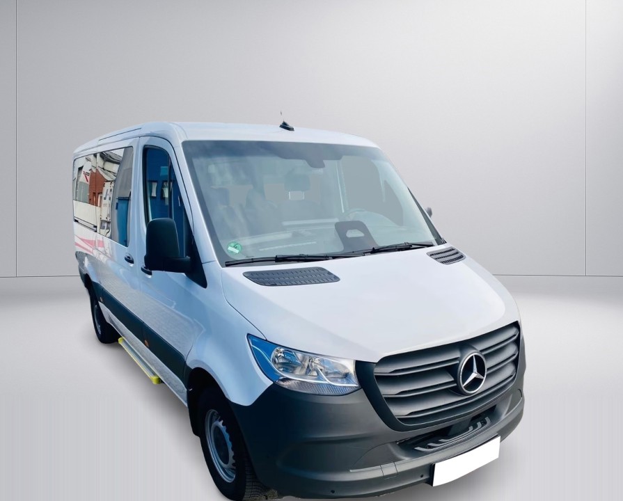 Mercedes-Benz Sprinter (2)