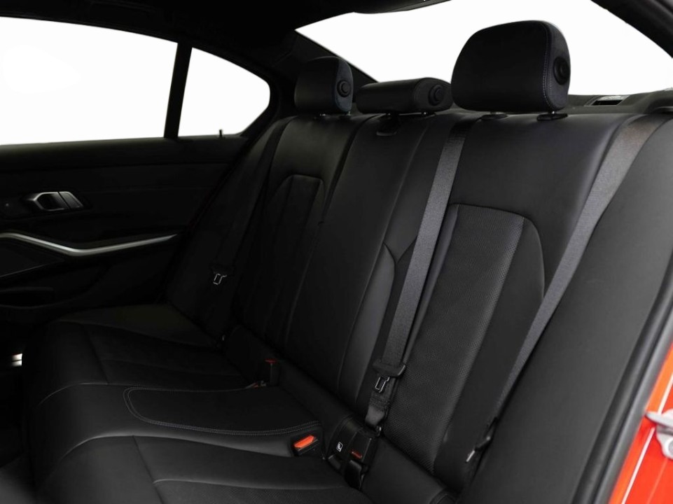 BMW M3 Competition xDrive - foto 8