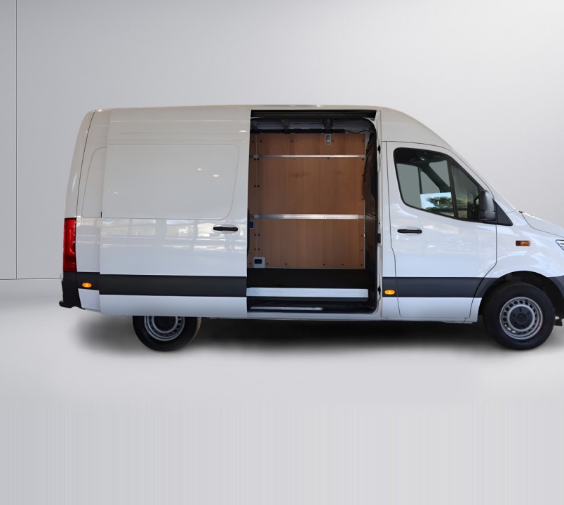 Mercedes-Benz Sprinter (2)