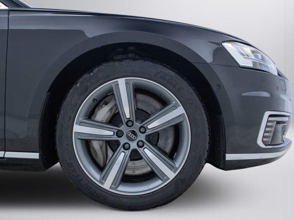 Audi A8 60 TFSIe quattro tiptronic - foto 19