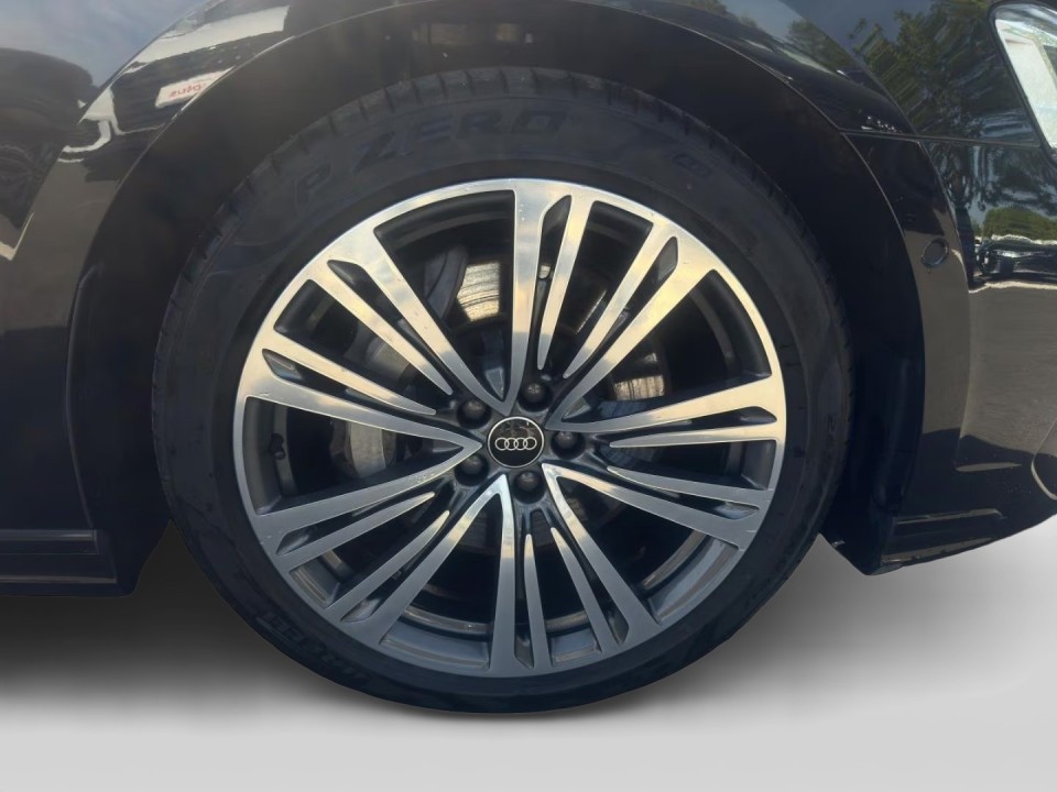 Audi A8 55TFSI quattro tiptronic - foto 17