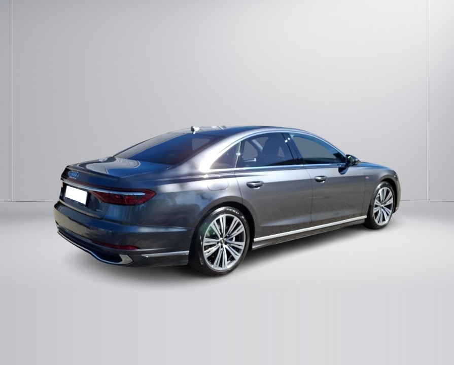 AUDI A8 2022 — imagine 3