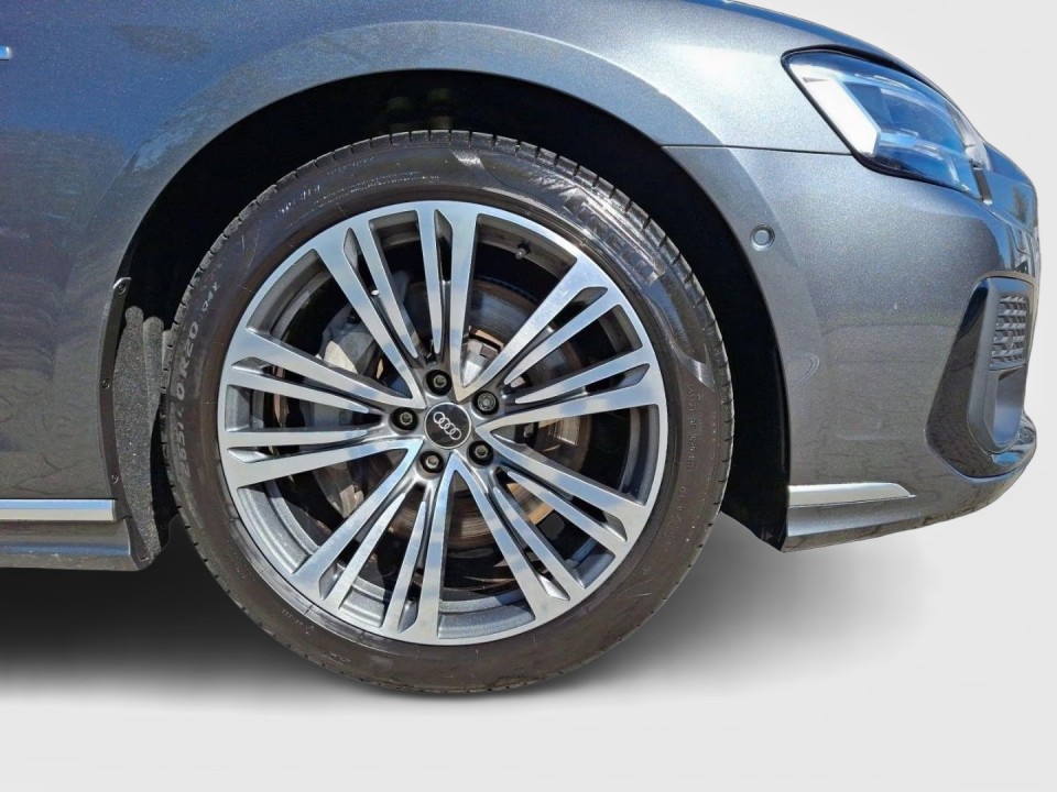 AUDI A8 2022 — imagine 19