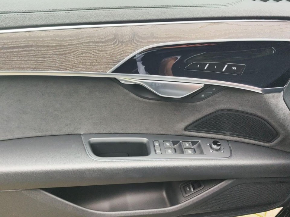 Audi A8 50TDI quattro tiptronic - foto 13