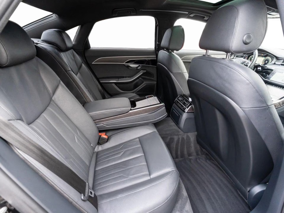Audi A8 50 TDI Quattro Tiptronic - foto 18