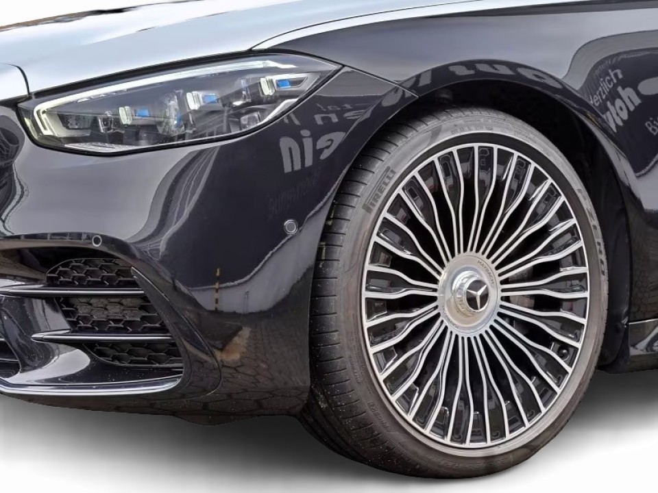 Mercedes-Benz S Maybach 580e AMG - foto 18