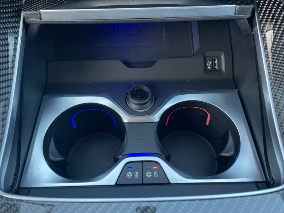 BMW X6 M60i xDrive - foto 10