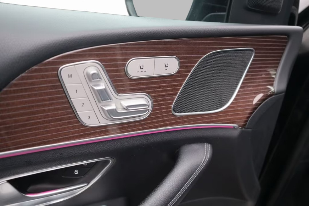 Mercedes-Benz GLE 350de 4MATIC - foto 19