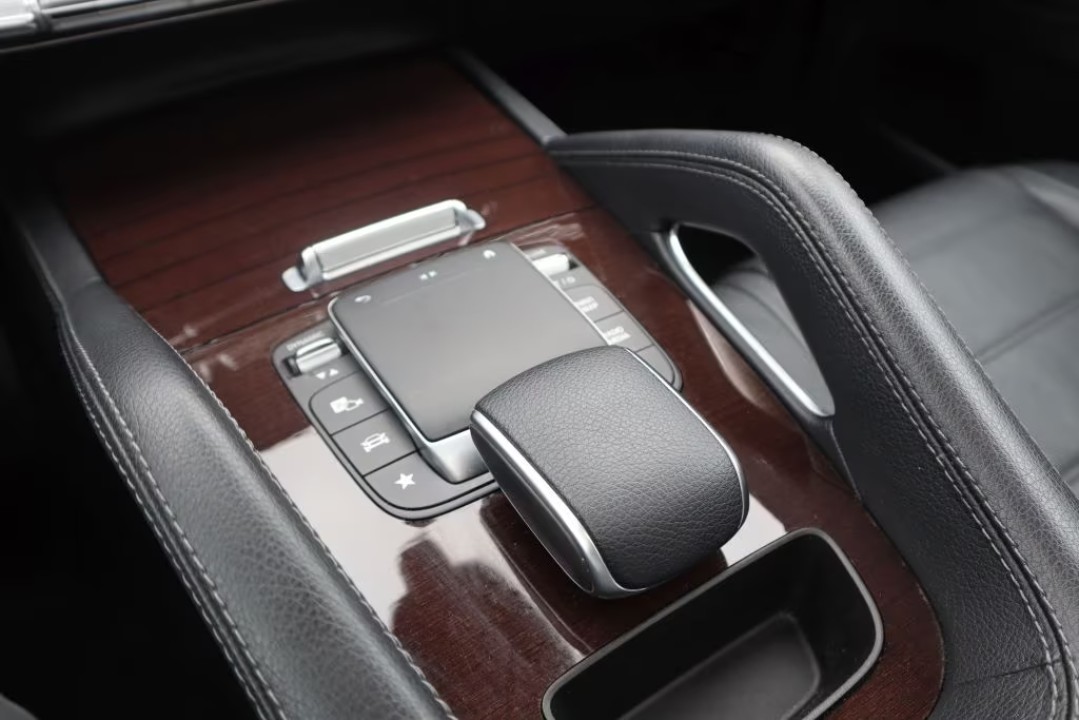 Mercedes-Benz GLE 350de 4MATIC - foto 17
