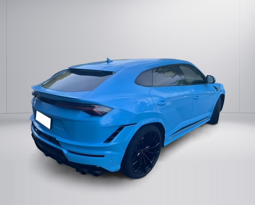 Lamborghini URUS (2)