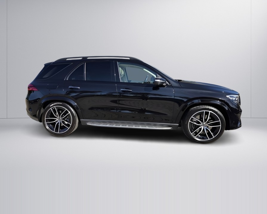 Mercedes-Benz GLE 450d 4MATIC (2)