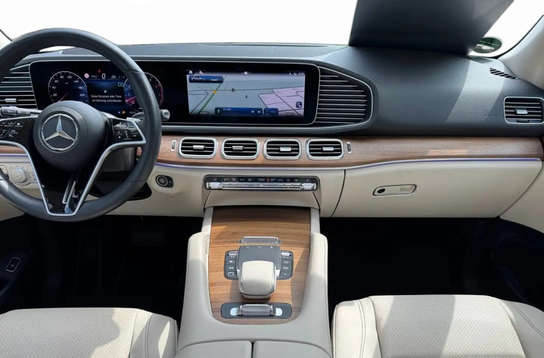 Mercedes-Benz GLE 450 4MATIC AMG - foto 13