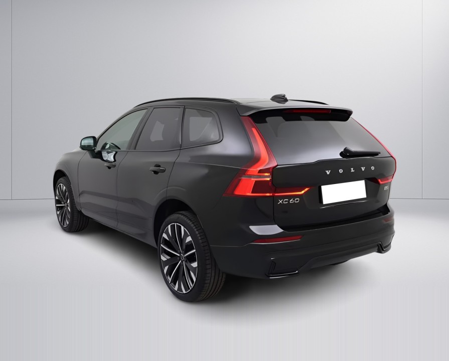Volvo XC 60 B5 Ultra Dark (5)