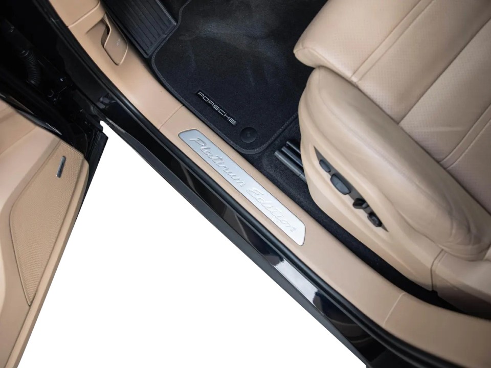 Porsche Cayenne E-Hybrid Platinum Edition - foto 31