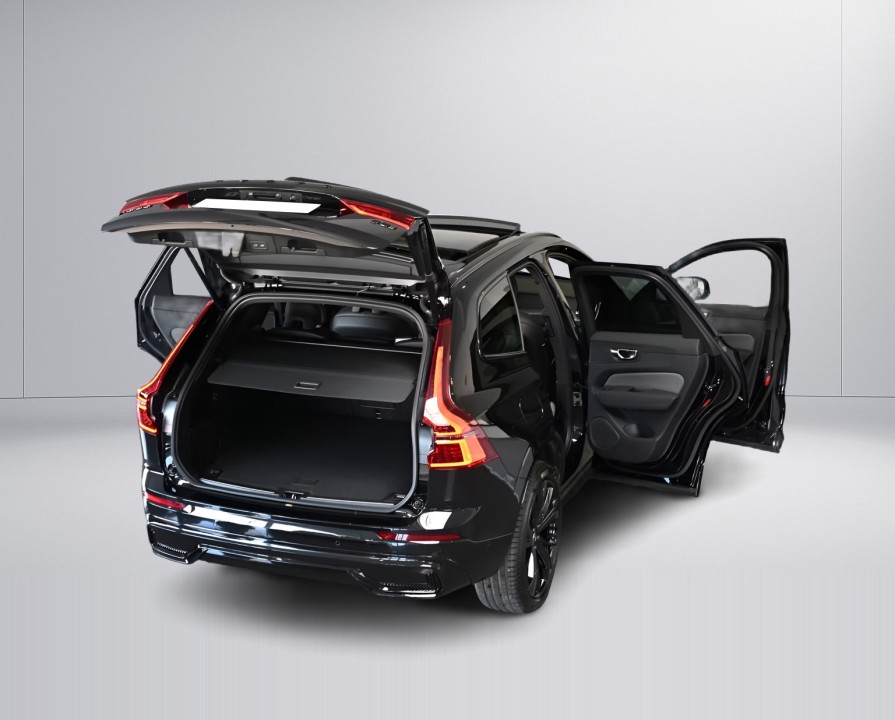 Volvo XC 60 Plus Black Edition - foto 8
