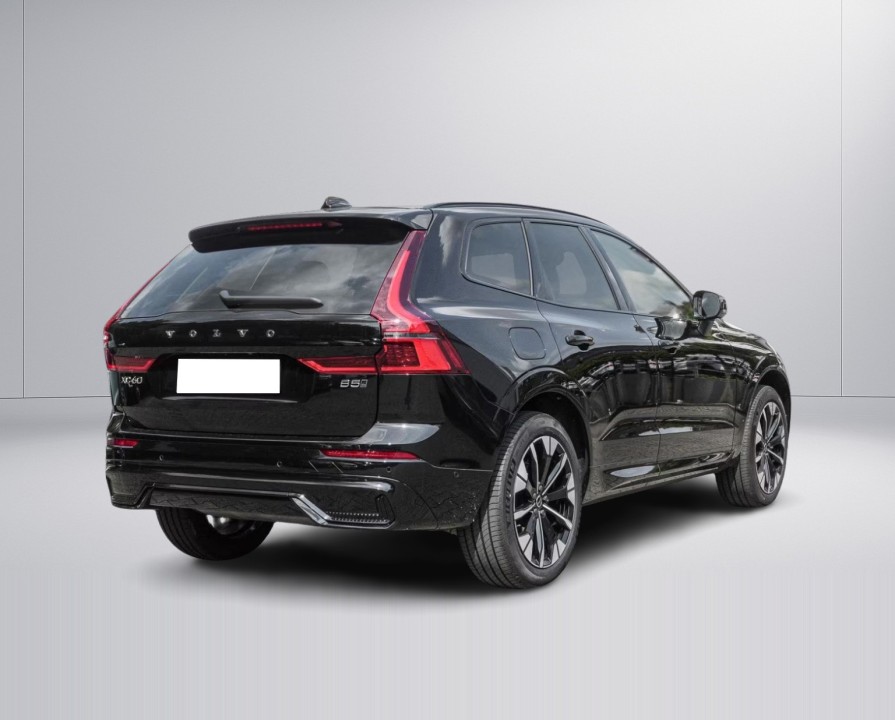 Volvo XC 60 Plus Dark AWD B5 (5)
