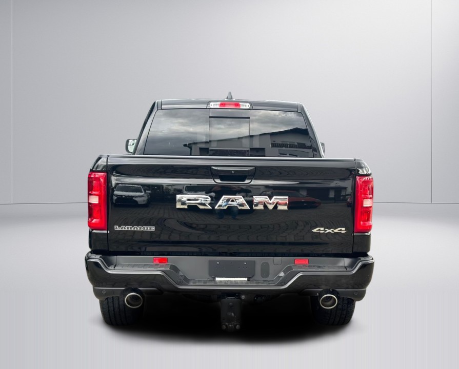 Dodge RAM 1500 Laramie Sport - foto 7