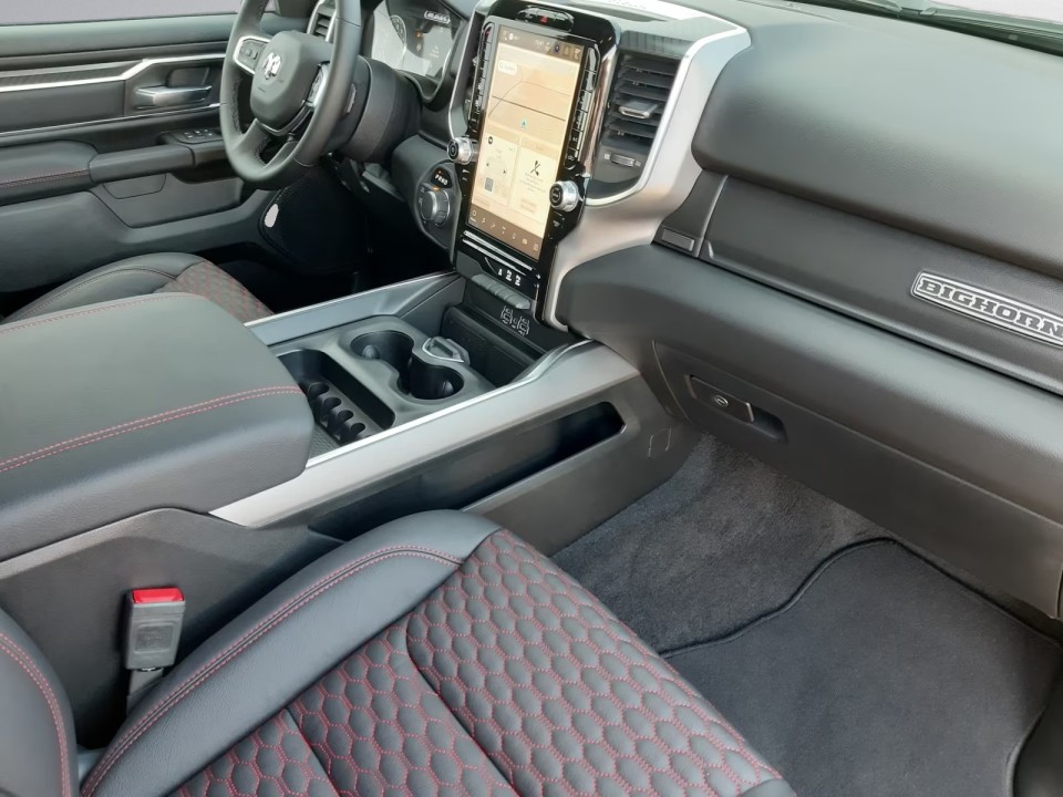 Dodge RAM 1500 CrewCab BigHorn - foto 11