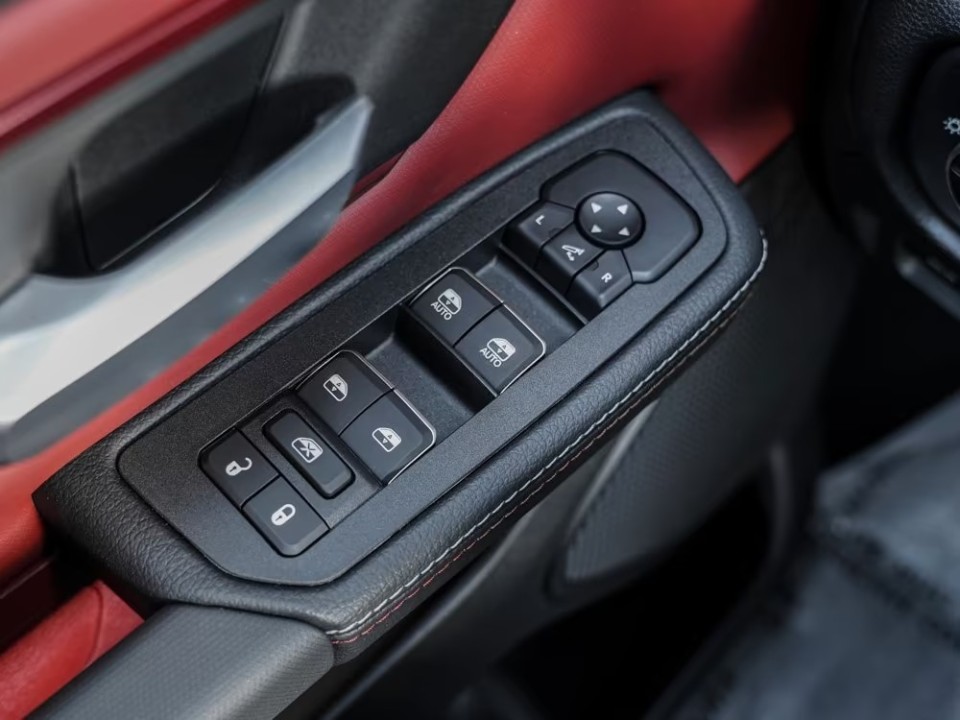 Dodge RAM - foto 33