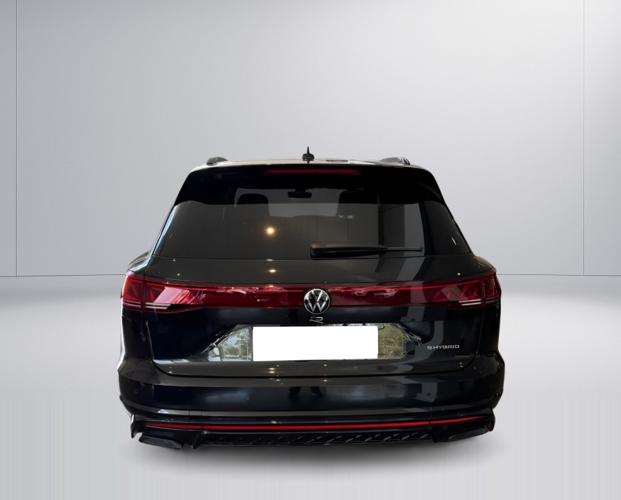 Volkswagen Touareg (3)