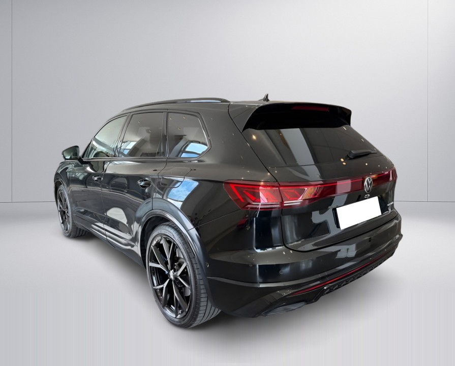 Volkswagen Touareg (2)