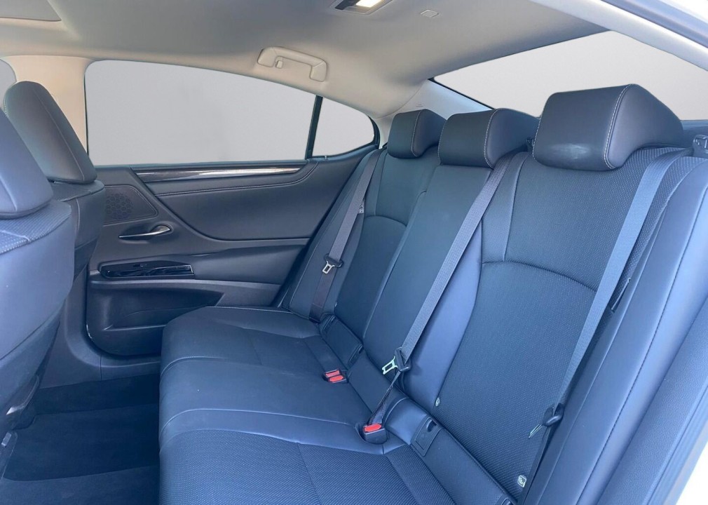Lexus Seria ES 300h Business Edition - foto 9
