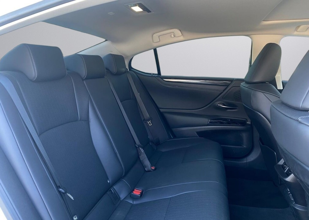 Lexus Seria ES 300h Business Edition - foto 10