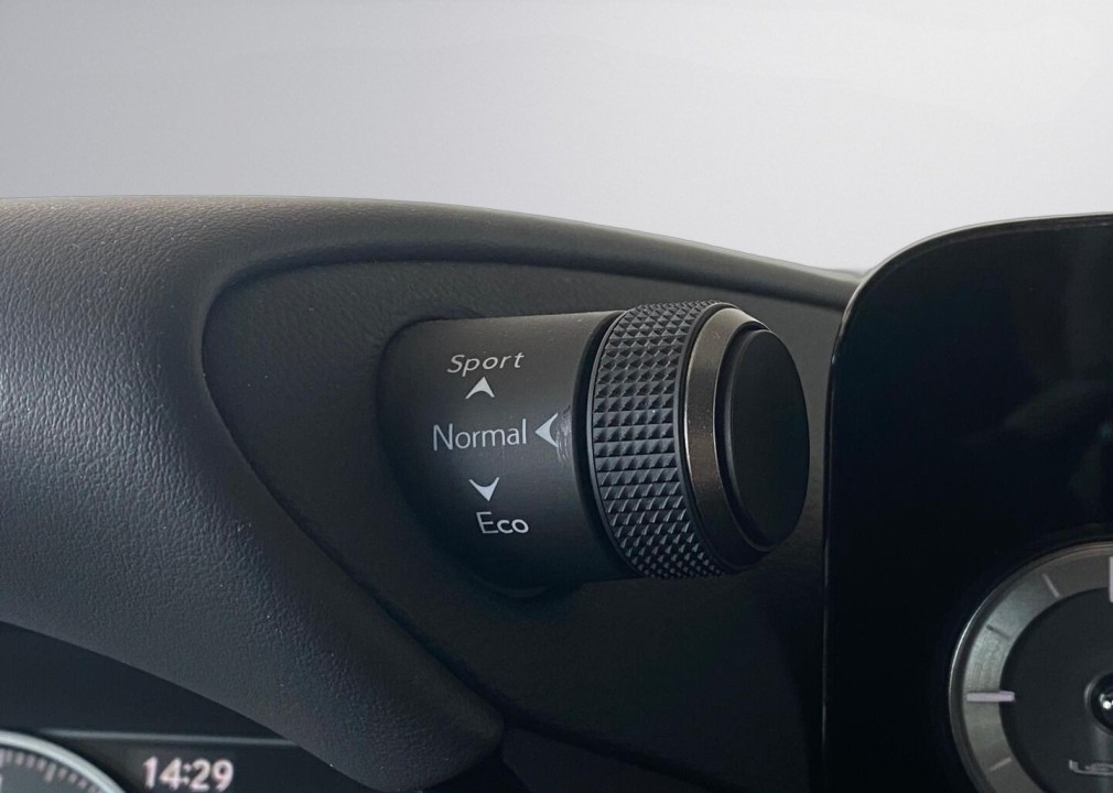 Lexus Seria ES 300h Business Edition - foto 29