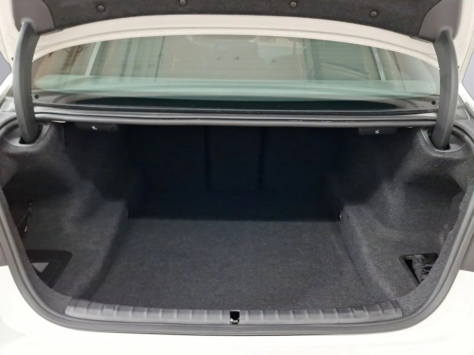BMW Seria 5 530d xDrive - foto 17