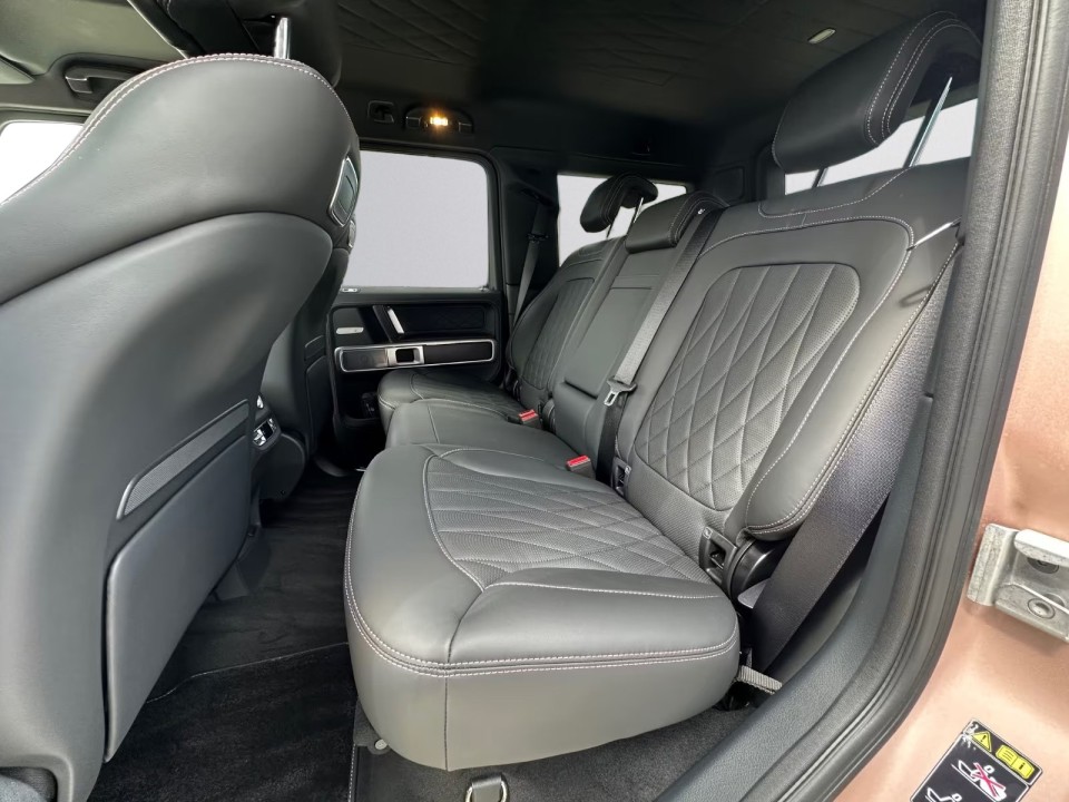 Mercedes-Benz G 500 - foto 16