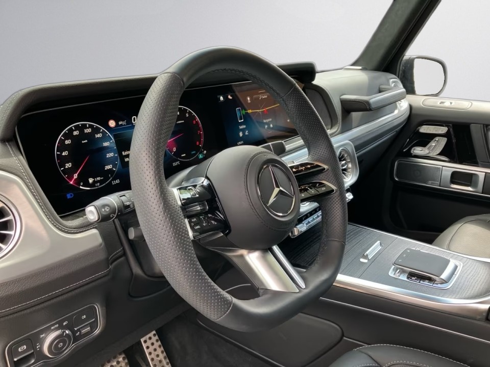 Mercedes-Benz G 500 AMG - foto 17