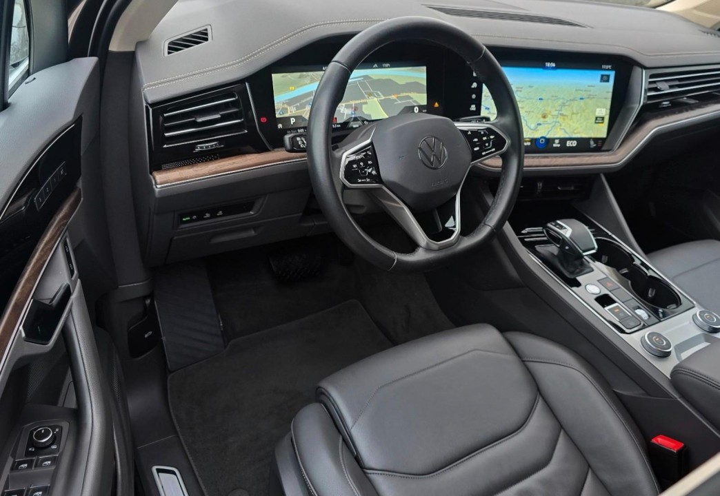 Volkswagen Touareg - foto 10