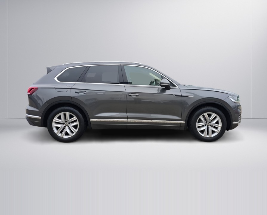 Volkswagen Touareg (2)