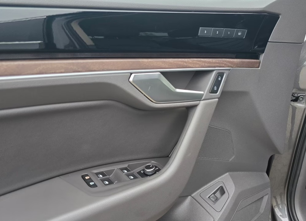 Volkswagen Touareg - foto 20