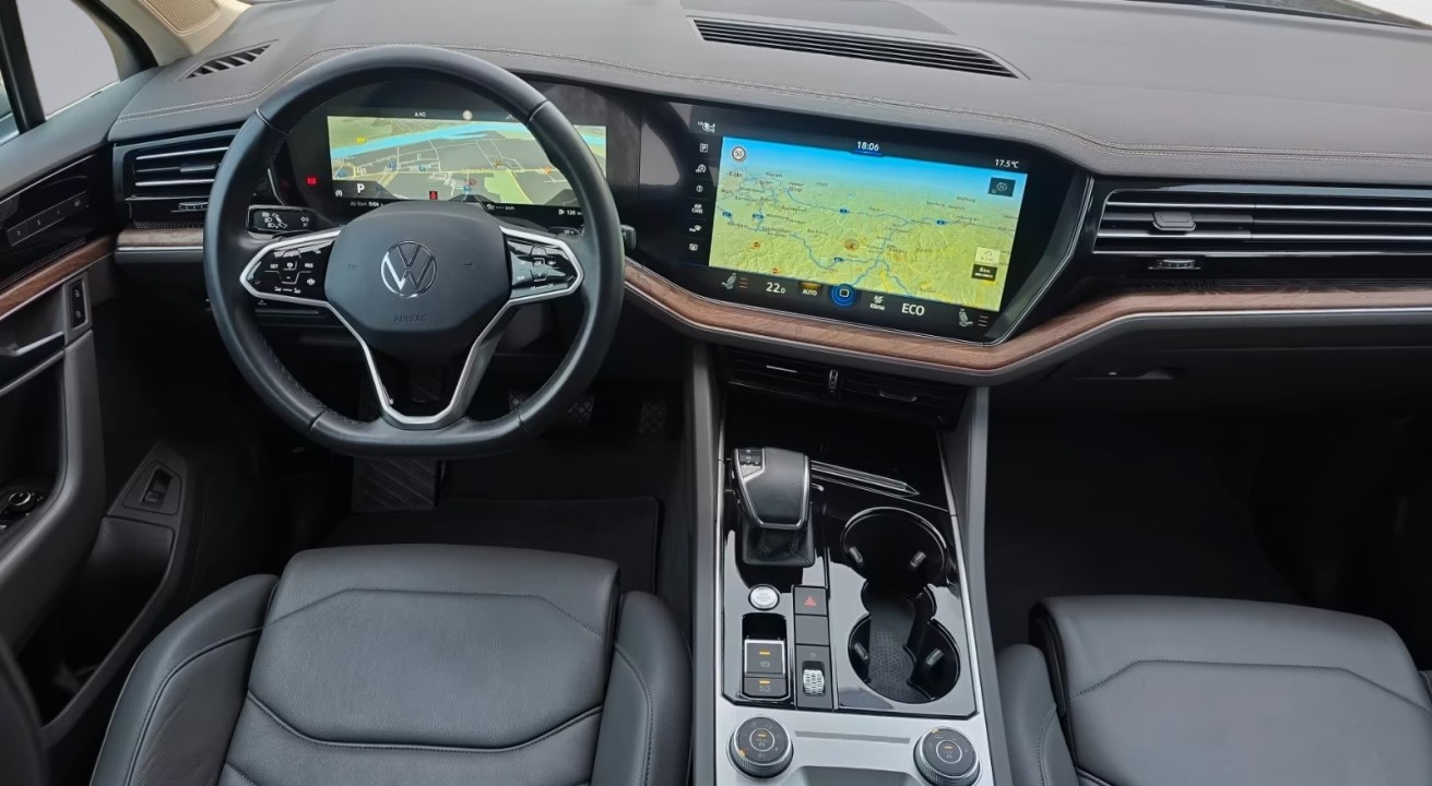 Volkswagen Touareg - foto 9