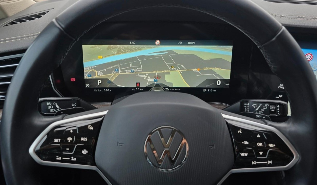 Volkswagen Touareg - foto 15