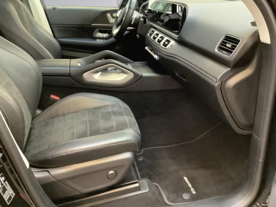 Mercedes-Benz GLE 400d 4MATIC AMG - foto 9