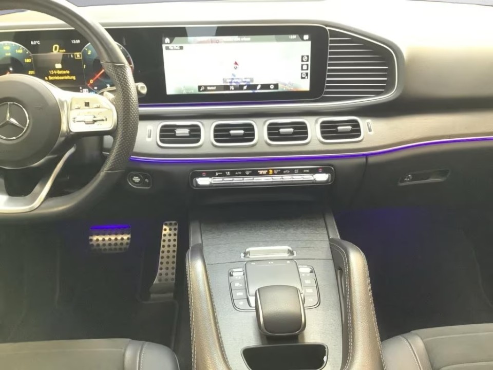 Mercedes-Benz GLE 400d 4MATIC AMG - foto 11