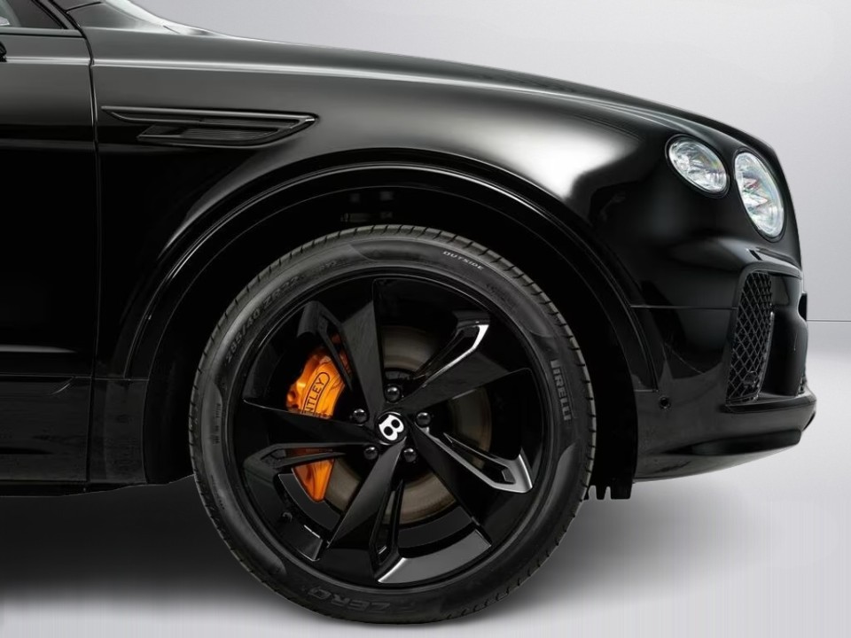 Bentley Bentayga - foto 25