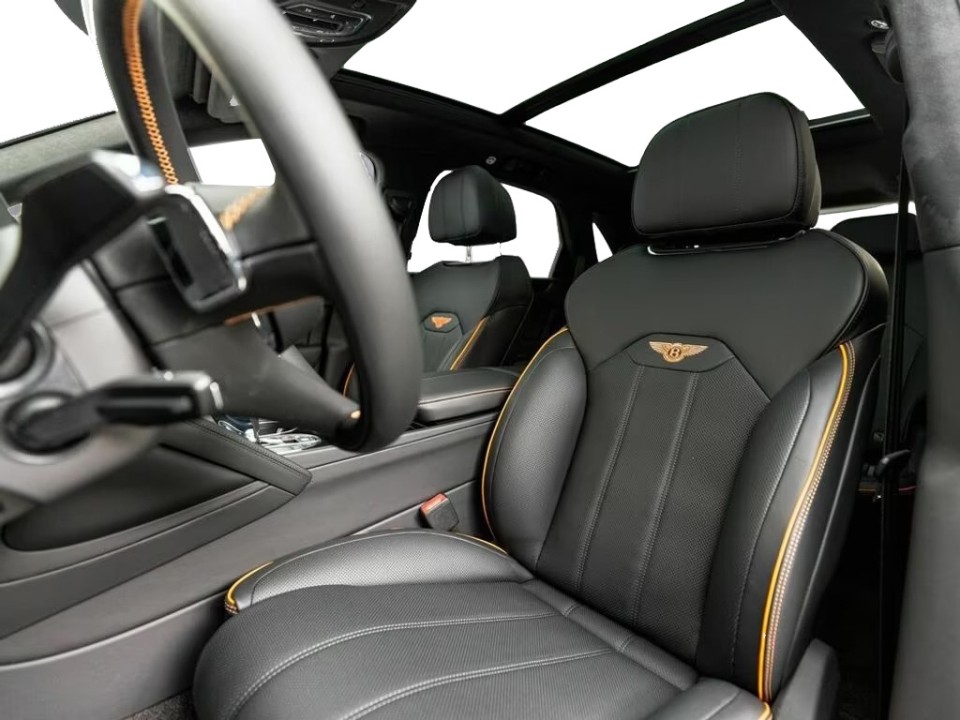Bentley Bentayga (5)