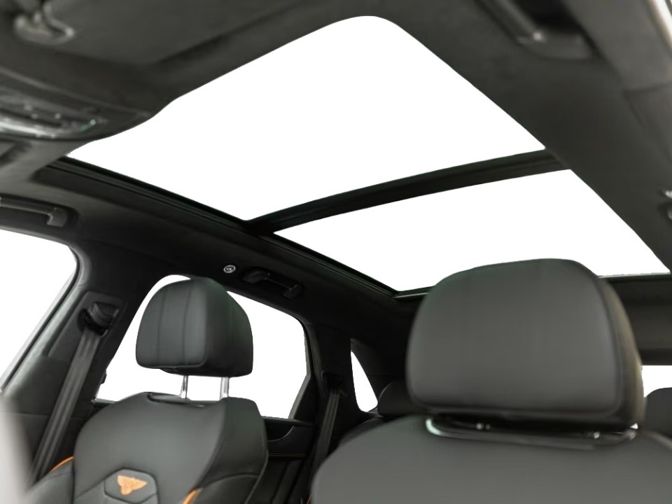 Bentley Bentayga - foto 11