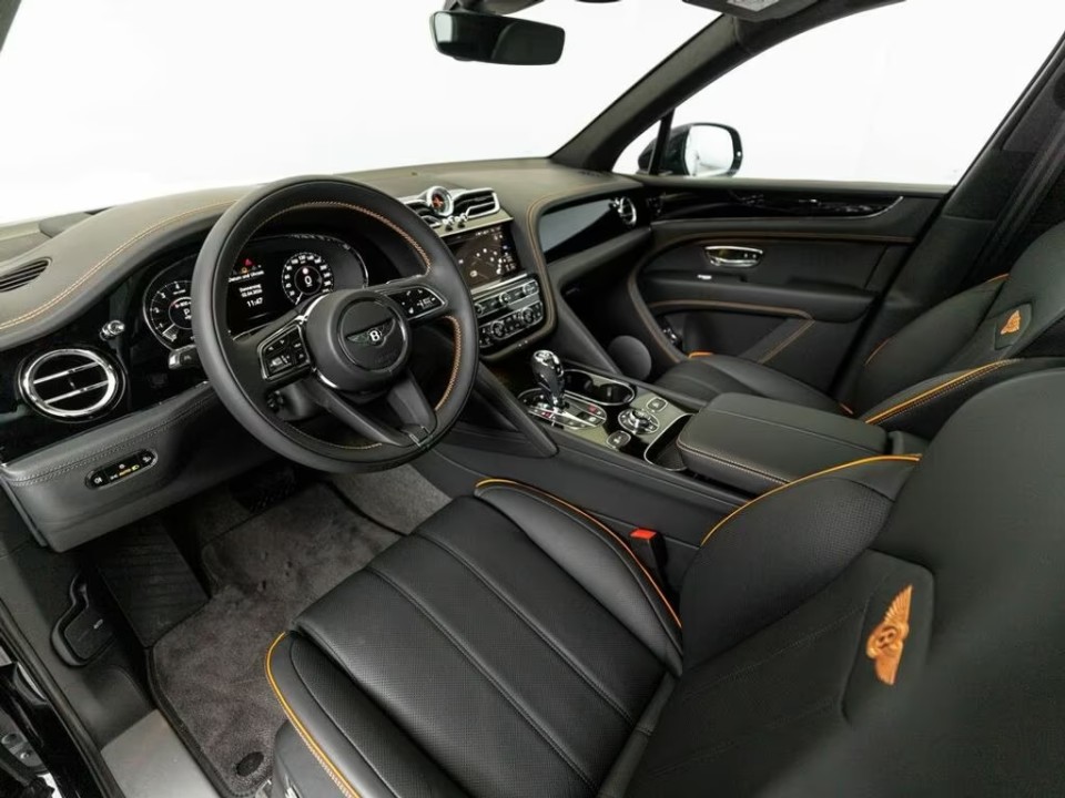Bentley Bentayga (4)