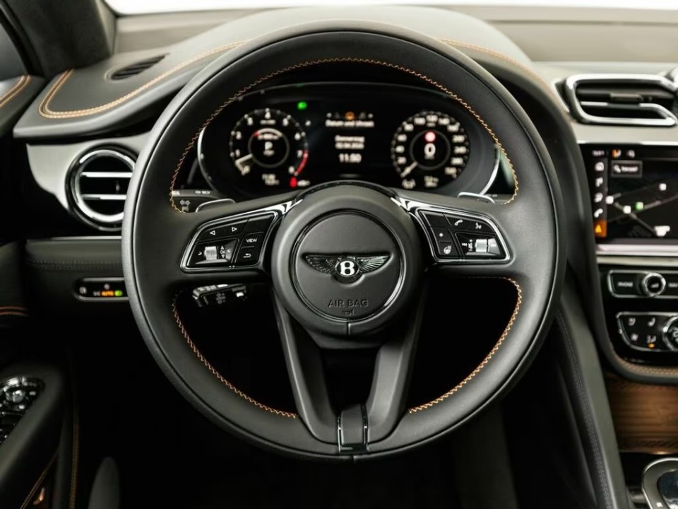 Bentley Bentayga - foto 9