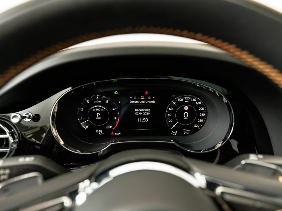 Bentley Bentayga - foto 12