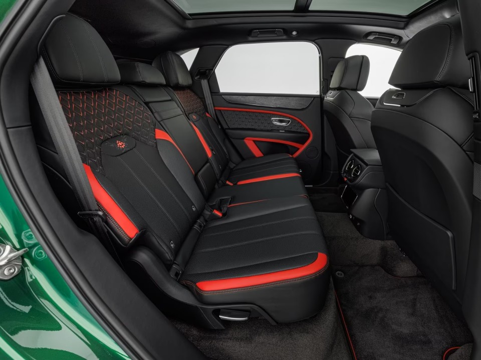 Bentley Bentayga - foto 11