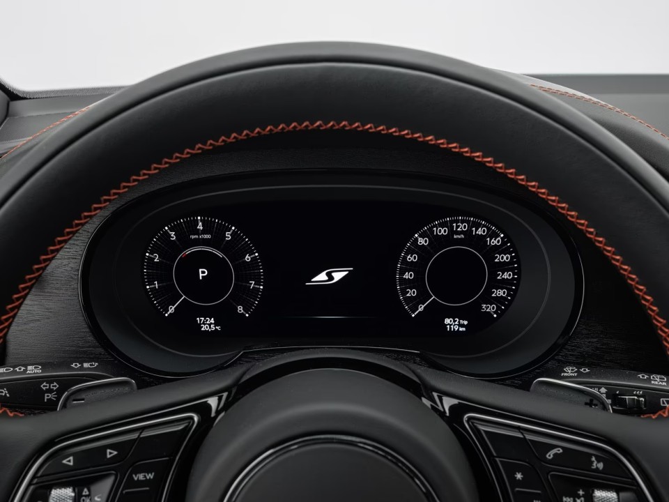 Bentley Bentayga - foto 26
